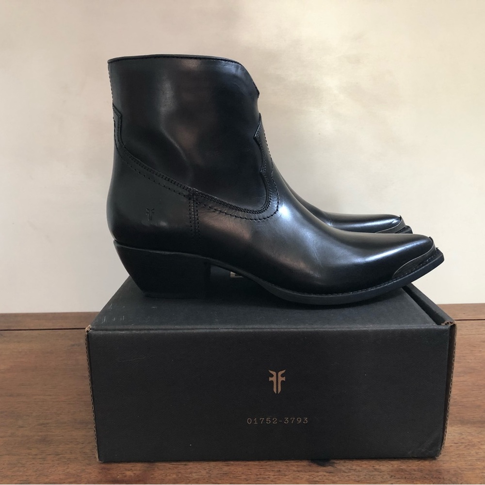 Frye Western Short Boot - Picture 4 of 8